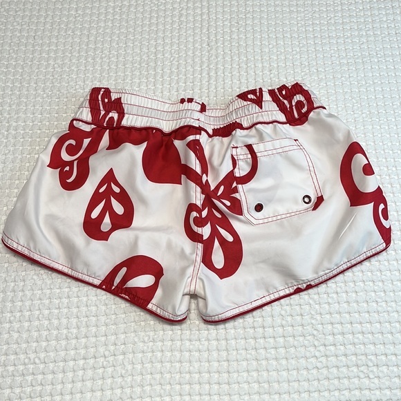 Split Shorts‎ - Picture 2 of 3